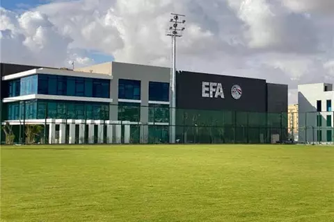 "تتعارض مع القيم الثقافية والدينية".. اتحاد الكرة يرفض إقامة أنشطة مثلية في مباراته أمام إيران